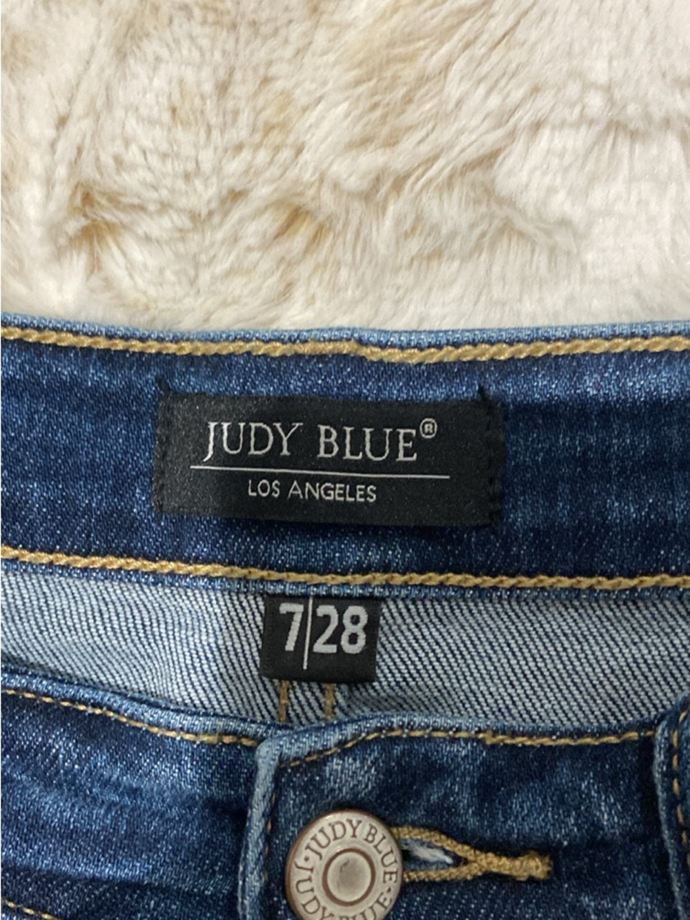 Judy Blue Boyfriend Fit Dark Indigo Skinny Jeans - Picture 3 of 8